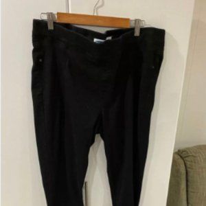 2 TWO pairs of Old Navy Rockstar Jegging Size 18